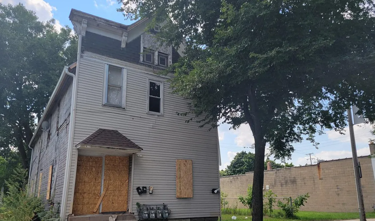 Property thumbnail image